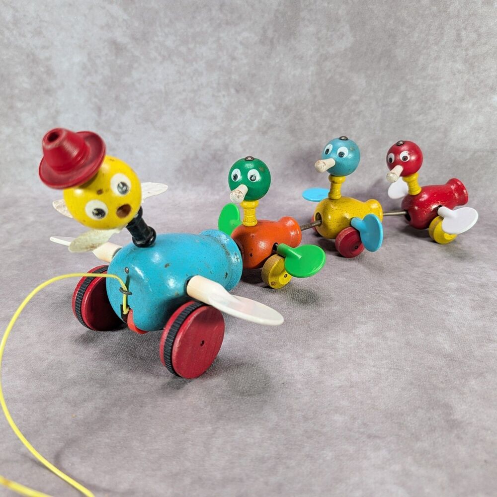 Vintage 1965 Fisher Price #777 Gabby Goofies Wooden Duck Family Bird Pull Toy
